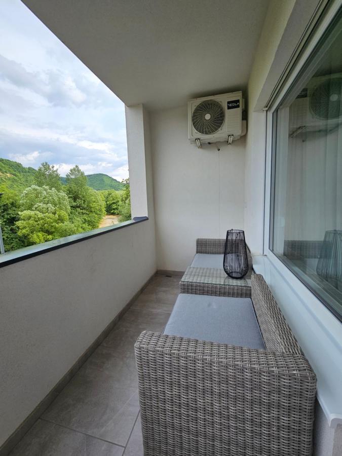 Adav Luxus Apartment Visoko Exterior photo